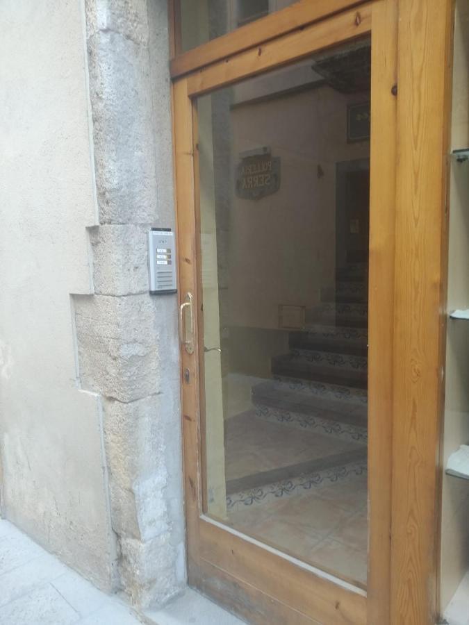 Buhardilla Para Dos En Can Mingu Besalú Eksteriør billede